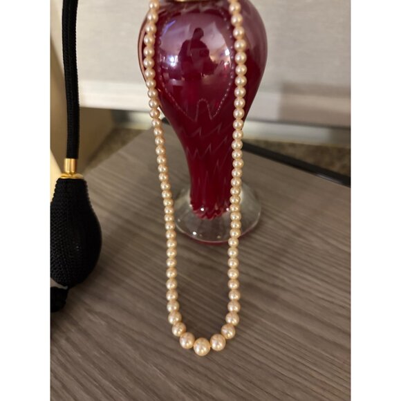 Marvella Faux Pearl Necklace With Gold-Tone Clasp & Tag Vintage Beaded Jewelry - Picture 10 of 11